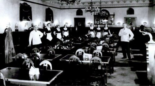 SarrisCandyKitchenca1927